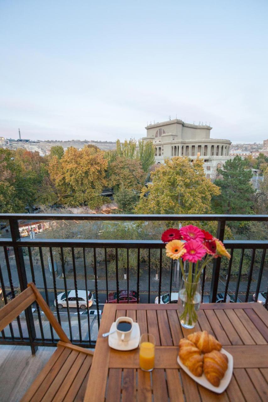 Opera Panorama Apartments Yerevan Exterior photo